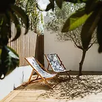 Kodu - Spacious 2 Storey Coastal With Balcony, Sea View, Garden & Bbq *